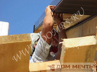 Монтаж софитов на подлетах крыши