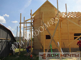 Наружные леса для монтажа кровли